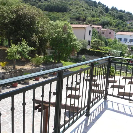 Le Foci Apartment
