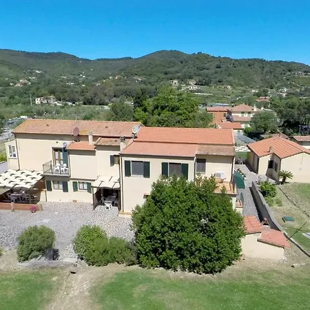 Le Foci Apartment